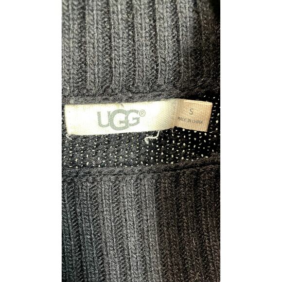 🖤 UGG Chunky Knit Turtleneck Sweater Black, Size S - Picture 3 of 6